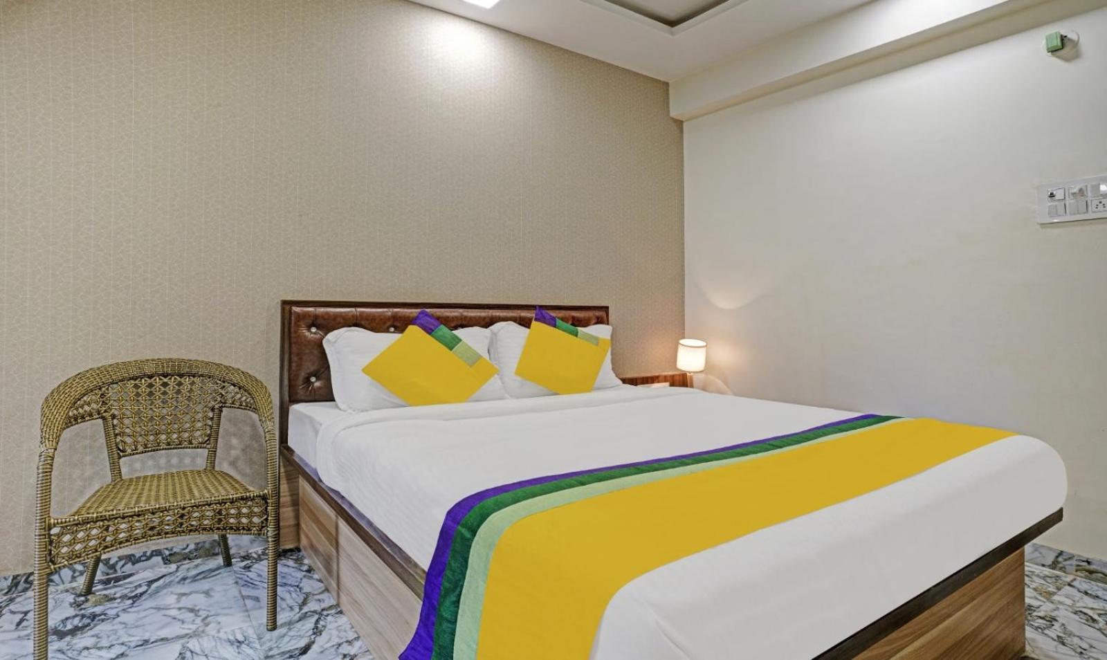 Glitz Hotels Golden Birds - Mahape, نافي مومباي المظهر الخارجي الصورة