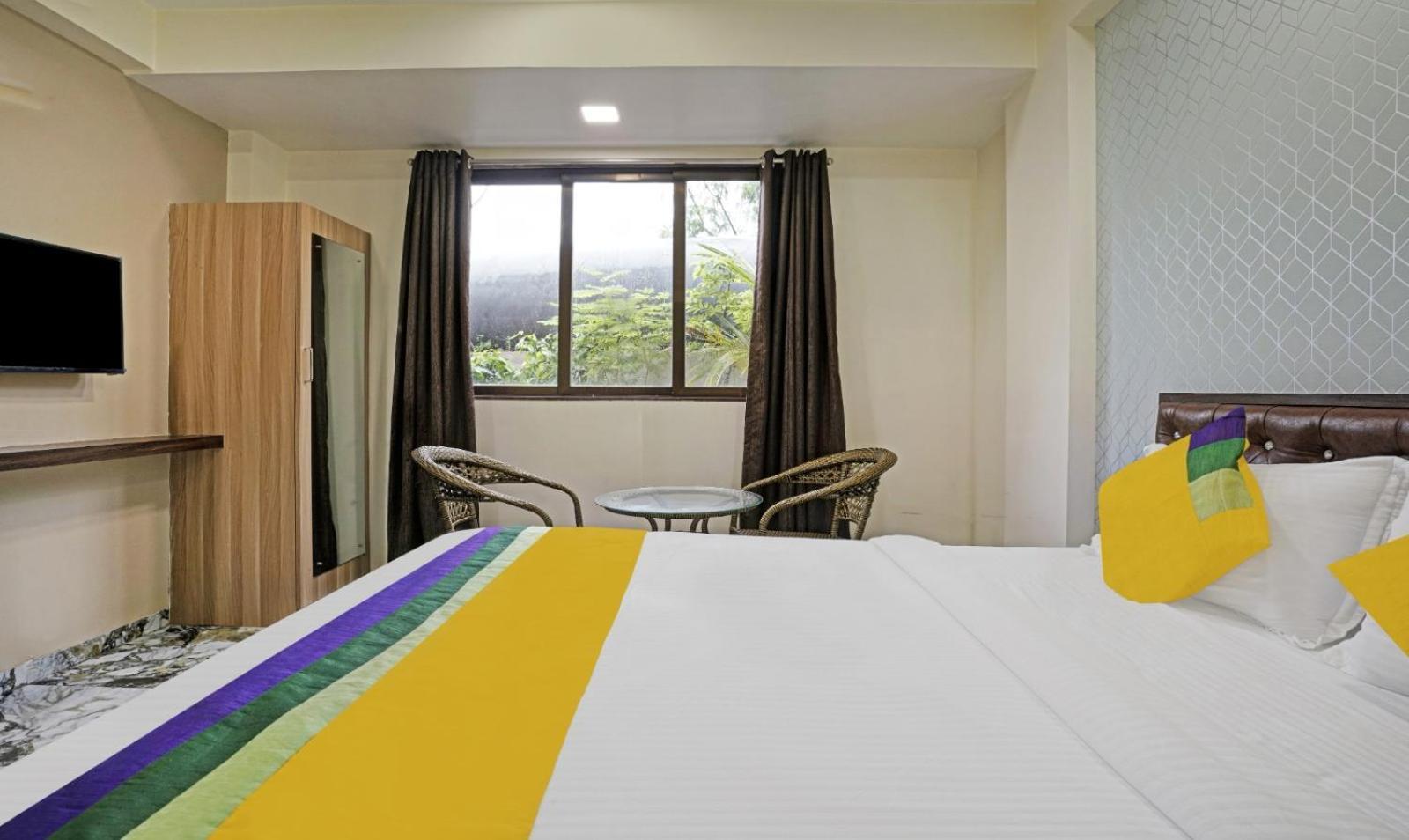 Glitz Hotels Golden Birds - Mahape, نافي مومباي المظهر الخارجي الصورة